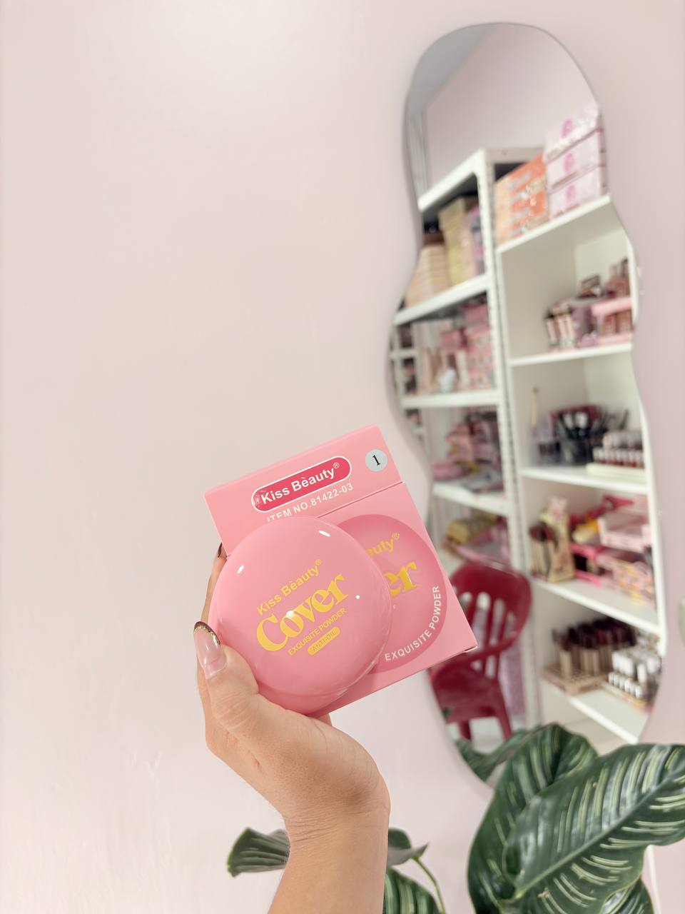 Polvo Compacto Kiss Beauty, control de grasa